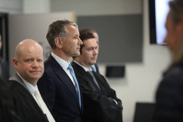 Halle Saale , Saxony-Anhalt, Germany, 18 04 2024 Justice Center Trial against Thuringias AfD state leader Björn Höcke 1 trial day at Halle Regional Court Copyright: xdtsxNachrichtenagenturx dts_34650