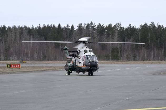 President of the European Commission Ursula von der Leyen and Finnish Prime Minister Petter Orpo arrive in the Airbus Helicopters H215 Super Puma OH-HVP of the Finnish Border Guard for their joint press conference at the Lappeenranta airport, eastern Finland, on April 19, 2024. President von der Leyen and Prime Minister Orpo visited the eastern border region of Finland on Friday and discussed what Finland and the EU can do to prevent instrumentalised migration to Finland s eastern border. Lappeenranta Finland Copyright: xAnttixAimo-Koivistox LKFTJK20240419102736WQXK