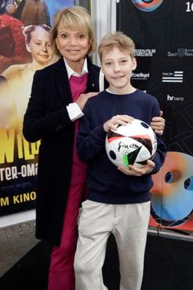 Uschi Glas and Lucas Herzog at the premiere of the movie Max und die Wilde 7 Die Geister Oma at the Lichter Filmfest Frankfurt International at the Eldorado Filmtheater Frankfurt , 21 04 2024 Foto:xP.xBackx xFuturexImagex max_4409