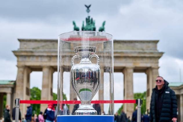 53 days before the UEFA European Football Championship kicks off in Germany, the UEFA EURO 2024 winner s trophy has been displayed at the Brandenburg Gate 53 days before the UEFA European Football Championship kicks off in Germany, the UEFA EURO 2024 winner s trophy has been displayed at the Brandenburg Gate snapshot photography F Boillot