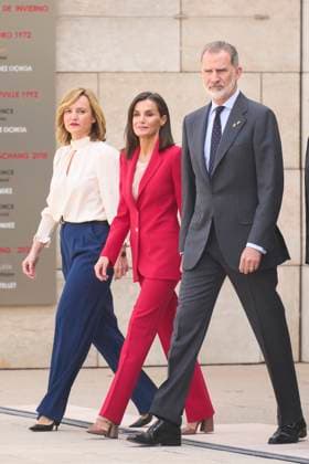 26-04-2024 Madrid Queen Letizia and King Felipe with Minister of Education, Pilar Alegria, attend the commemorative act of the participation of the Spanish team in the Olympic Games of Barcelona and Albertville 92 in Madrid No Spain  Copyright: xPPEx