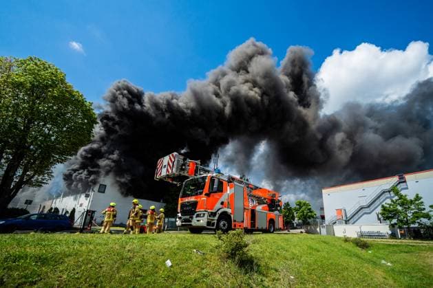 03 05 2024,Berlin,GER, Major fire in Berlin Lichterfelde