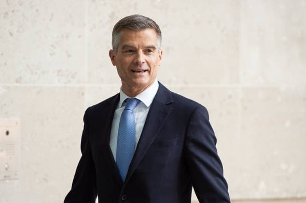 May 5, 2024, London, England, United Kingdom: UK Transport Secretary MARK HARPER is seen outside the BBC Studios before appearing on Sunday With Laura Kuenssberg. London United Kingdom - ZUMAk172 20240505_zip_k172_010 Copyright: xThomasxKrychx