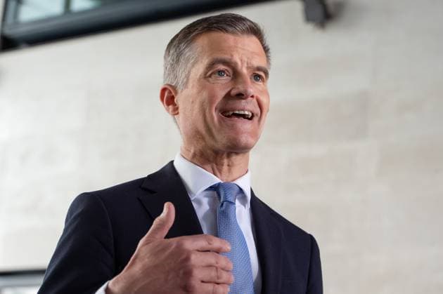 May 5, 2024, London, England, United Kingdom: UK Transport Secretary MARK HARPER is seen outside the BBC Studios after appearing on Sunday With Laura Kuenssberg. London United Kingdom - ZUMAk172 20240505_zip_k172_029 Copyright: xThomasxKrychx