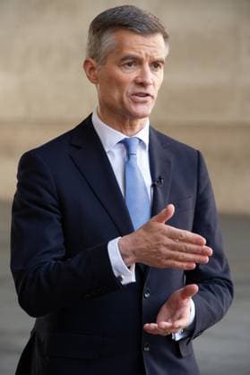 May 5, 2024, London, England, United Kingdom: UK Transport Secretary MARK HARPER is seen outside the BBC Studios after appearing on Sunday With Laura Kuenssberg. London United Kingdom - ZUMAk172 20240505_zip_k172_036 Copyright: xThomasxKrychx