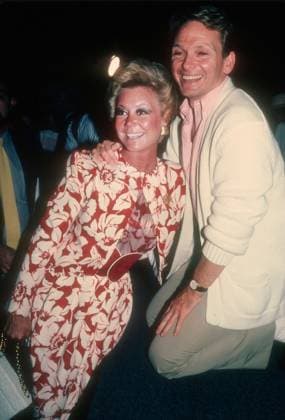 Mitzi Gaynor, Bob Mackie Mitzi Gaynor, Bob Mackie, 1993, Photo By John Barrett PHOTOlink EDITORIAL USE ONLY Copyright: xx PhotoxByxJohnxBarrett PHOTOlinkx phlphotos407928