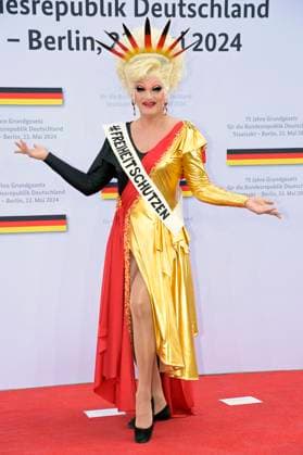 Olivia Jones at the state ceremony to mark 75 years of the Basic Law at the forum between the Bundestag and the Chancellery Berlin, 23 05 2024 Foto:xF.xKernx xFuturexImagex staatsakt_4512