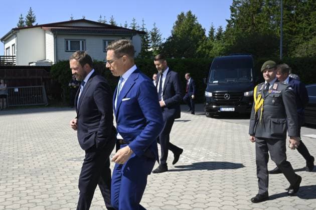 Finnish President Alexander Stubb and Estonia s Minister of Foreign Affairs Margus Tsahkna (L) visits the television tower Teletorn in Tallinn, Estonia on 28th May, 2024. President Stubb is on a three-day state visit to Estonia. Tallinn Estonia Copyright: xMarkkuxUlanderx LKFTJK20240528123820JCUX