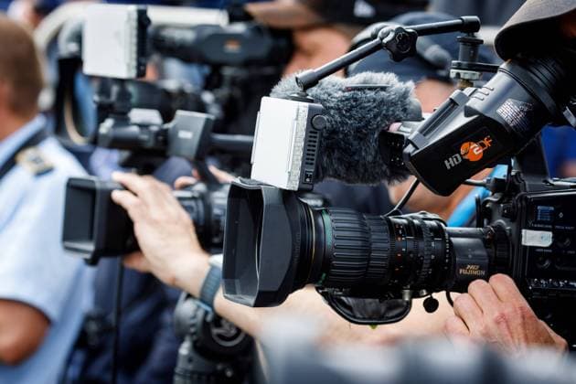 Symbolic photo Press DEU Germany Brandenburg Selchow, 05 06 2024, Photographers, camera teams and other press representatives stand at a press event at the ILA 2024, Symbolic photo Press AF_ILA2024_74926.jpeg