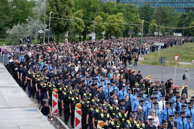 Silent march for the Mannheim police officer Rouven L Silent march and minutes silence for the Mannheim police officer Rouven L murdered by an Islamist in Berlin Berlin Berlin GER