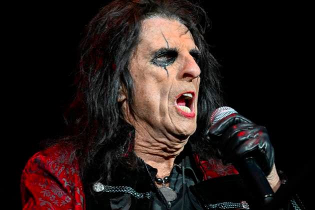 SÖLVESBORG, SWEDEN 20240608 Rock legend Alice Cooper from USA plays on Festival stage at Sweden Rock Festival 2024 SÖLVESBORG SWEDEN x10080x  Copyright: xFredrikxSandberg TTx SWEDEN ROCK FESTIVAL 2024 bWe4O8MwDKA