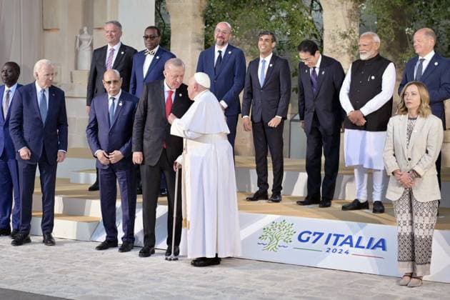 - Turkish President Recep Tayyip Erdogan speaks with Pope Francis during the family photo of G7 leaders with other heads of state and government and delegations from international organizations during the G7 Summit in Borgo Egnazia (Brindisi), Italy, June 14, 2024. Turkish President Recep Tayyip Erdogan speaks with Pope Francis during the family photo of G7 leaders with other heads of state and government and delegations from international organizations during the G7 Summit in Borgo Egnazia (Brindisi), Italy, June 14, 2024. Toasts Italy -  Copyright: xIPA ABACAx