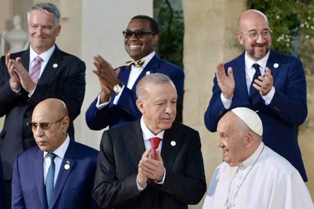 - Turkish President Recep Tayyip Erdogan speaks with Pope Francis during the family photo of G7 leaders with other heads of state and government and delegations from international organizations during the G7 Summit in Borgo Egnazia (Brindisi), Italy, June 14, 2024. Turkish President Recep Tayyip Erdogan speaks with Pope Francis during the family photo of G7 leaders with other heads of state and government and delegations from international organizations during the G7 Summit in Borgo Egnazia (Brindisi), Italy, June 14, 2024. Toasts Italy -  Copyright: xIPA ABACAx