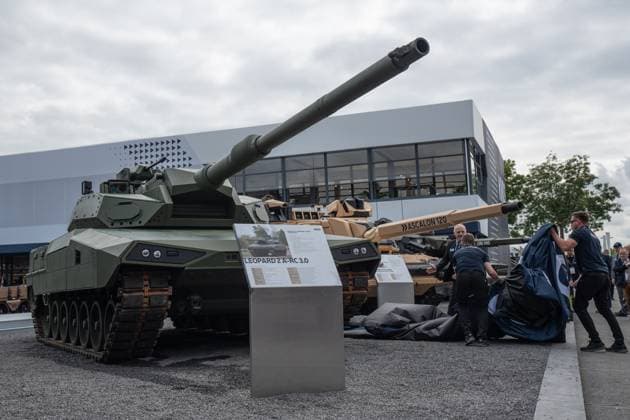 Eurosatory 2024 Armaments Fair Paris France KMW NEXTER Defense Systems N V KNDS Demonstrator for possible successor to the Leopard 2 tank Type designation Leopard 2 A RC 3 0 Eurosatory 2024 Armaments Fair Paris France KMW NEXTER Defense Systems N V KNDS Demonstrator for