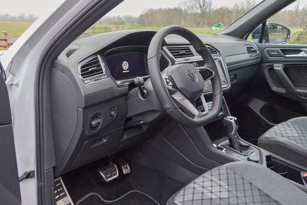 VW Tiguan Allspace r 4Motion Interior VW Volkswagen Tiguan Allspace r 4Motion 180kW 245PS First registration 09 2021 Press vehicle all Information without Gewaehr