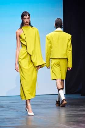Model at the Danny Reinke Fashion Show at the Berlin Fashion Week S S 2025 in the Uber Eats Music Hall Berlin, 03 07 2024 Foto:xN.xKubelkax xFuturexImagex reinke_4720