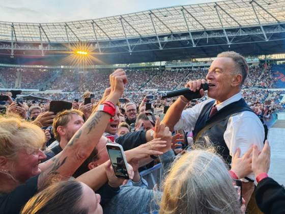 06 07 2024 xkhx Hanover, Heinz von Heiden Arena Concert US superstar boss Bruce Springsteen with his E Street Band at the only concert in Germany KH