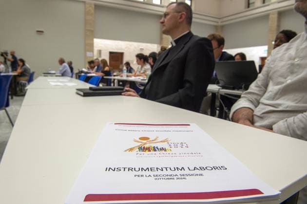 Vatican: Italy, Rome, Vatican, 2024 9.press conference to present the Instrumentum Laboris , a preparatory document in view of the 16th Ordinary General Assembly of the Synod of Bishops, at the Vatican Photograph by Alessia Giuliani Catholic Press Photo s. RESTRICTED TO EDITORIAL USE - NO MARKETING - NO ADVERTISING CAMPAIGNS. Vatican  - ZUMAp169 20240709_zea_p169_064 Copyright: xALESSIAxGIULIANIx