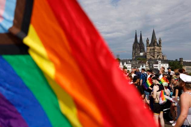 Rainbow colors in front of Cologne Cathedral at the CSD parade as part of Cologne Pride 2024 Cologne, 21 07 2024 NRW Germany Copyright: xChristophxHardtx