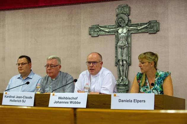 Vatican: Italy, Rome, Vatican, 2024 7 29.Press conference to open the 13th International Pilgrimage of Ministries in Rome at the Istituto Maria Ss. Bambina Photograph by Alessia Giuliani Catholic Press Photo RESTRICTED TO EDITORIAL USE - NO MARKETING - NO ADVERTISING CAMPAIGNS Vatican  - ZUMAp169 20240729_zea_p169_198 Copyright: xALESSIAxGIULIANIx