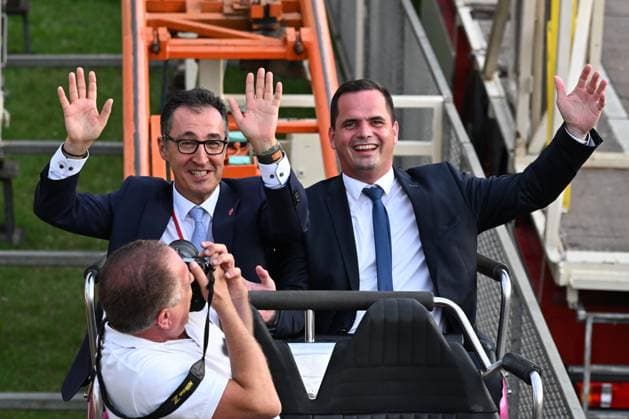 726 Stoppelmarkt opening with Cem Özdemir Federal Minister of Food and Agriculture Bündnis 90 Die Grünen and Kater Kater In Vechta, the 726 Stoppelmarkt started on Thursday 15 08 2024 Guest of honor Federal Minister of Agriculture Cem Özdemir together with Vechtas mayor Kristian Kater at the 726 Stoppelmark in the Wilde Maus nordphoto GmbHxKokenge nph00001