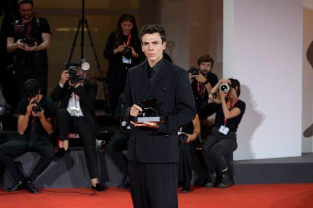 September 7, 2024, Venice Lido, Italy: Francesco Gheghi attends the red carpet of Closing ceremony of 81st Venice Film Festival in Venice Lido. Venice Lido Italy - ZUMAs197 20240907_aaa_s197_487 Copyright: xMarioxCartellix