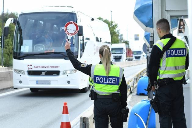 Border controls at the German-Austrian border on 17 September 2024 at the Walserberg border crossing Border controls by the Bavarian riot police and federal police on 17 September 2024 at the German-Austrian border at the Walserberg border crossing xRx