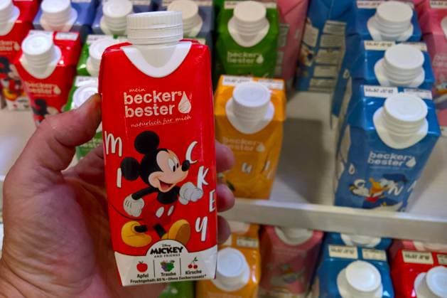 Beckers Bester GmbH is a medium-sized fruit juice producer based in the Lütgenrode district of Nörten Hardenberg The company is now in its fourth generation of family ownership With an annual output of 46 million liters, the company is one of the ten largest fruit juice producers in Germany Becker or Beckers Bester, juice ap