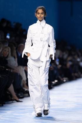 PFW - Dior Runway A model walks the runway during the Christian Dior Womenswear Spring-Summer 2025 show as part of Paris Fashion Week on September 24, 2024 in Paris, France. Photo by Laurent Zabulon ABACAPRESS.COM Paris France Copyright: xZabulonxLaurent ABACAx