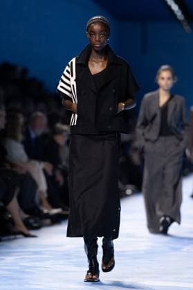 PFW - Dior Runway A model walks the runway during the Christian Dior Womenswear Spring-Summer 2025 show as part of Paris Fashion Week on September 24, 2024 in Paris, France. Photo by Laurent Zabulon ABACAPRESS.COM Paris France Copyright: xZabulonxLaurent ABACAx