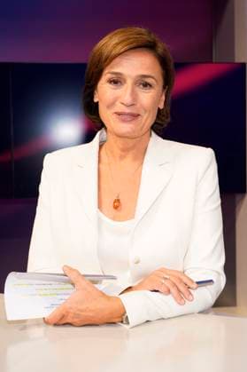 Sandra Maischberger on the ARD talk show maischberger in Studio Berlin Adlershof Berlin, 25 09 2024 Foto:xT.xBartillax xFuturexImagex maischberger2509_4908