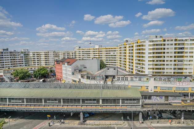 U station, social housing, Kreuzberg center, Kottbusser Tor, Kreuzberg, Berlin, Germany