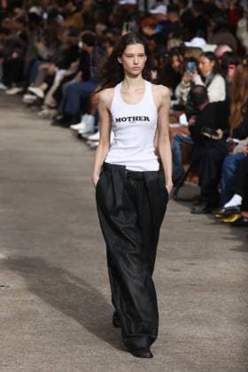 PFW - Stella McCartney Runway A model walks the runway during the Stella McCartney show during Paris Fashion Week Womenswear Spring-Summer 2025 on September 30, 2024 in Paris, France Photo by Jerome Dominé ABACAPRESS.COM  Copyright: xDominexJerome ABACAx
