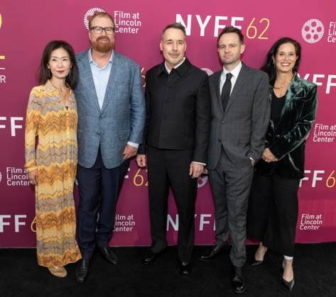 Entertainment Bilder des Tages October 1, 2024, New York, New York, United States: Jane Cha Cutler, R. J. Cutler, David Furnish, Trevor Smith and Elise Pearlstein attend premiere of Elton John: Never Too Late at 62nd New York Film Festival at Live Tully Hall on October 1, 2024 New York United States - ZUMAr339 20241001_znp_r339_002 Copyright: xLevxRadinx