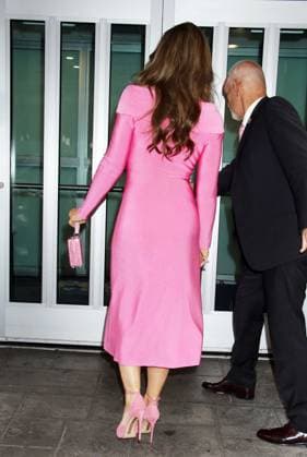 NEW YORK, NY- October 1: Elizabeth Hurley seen at Good Day NY on October 1, 2024 in New York City. Copyright: xRWx