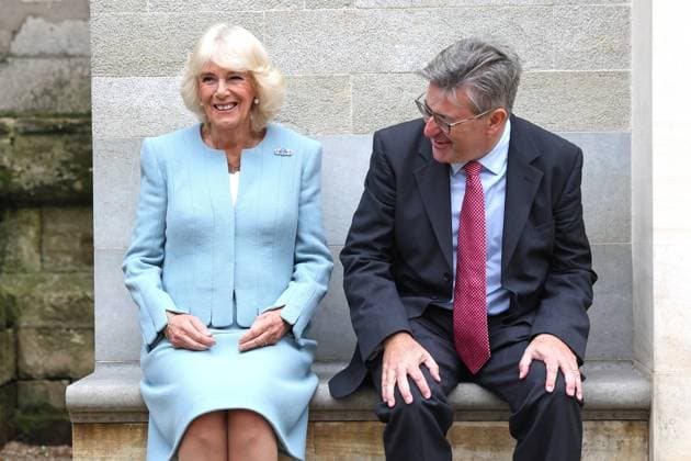 Bilder des Jahres 2024, Entertainment 10 Oktober Entertainment Themen der Woche KW40 Entertainment Bilder des Tages Queen Camilla Visits The Sacristy Project At Westminster Abbey Queen Camilla and Architect, Ptolemy Hugo Dean OBE laugh during visit to The Westminster Abbey Sacristy project at Westminster Abbey on October 03, 2024 in London, England. The Sacristy is a newly constructed building, set to be named The King Charles III Sacristy in tribute to His Majesty The King, of which Queen Camilla became patron of earlier this year. It is being developed to incorporate modernised facilities for welcoming visitors, security, and ticketing, ensuring that the Abbey remains a preserved and untouched sacred space, celebrated for its beauty and significance. NO UK USE FOR 48 HOURS, Credit:Avalon.red Avalon United Kingdom, England, London, Westminster Abbe Copyright: xAvalon.redx xAvalonx 0915893418