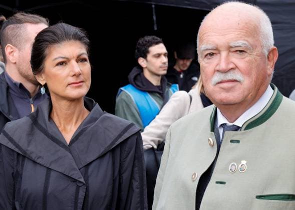 BSW party leader Sahra Wagenknecht, CSU politician Peter Gauweiler, Germany, Berlin, Großer Stern, peace demonstration on October 3