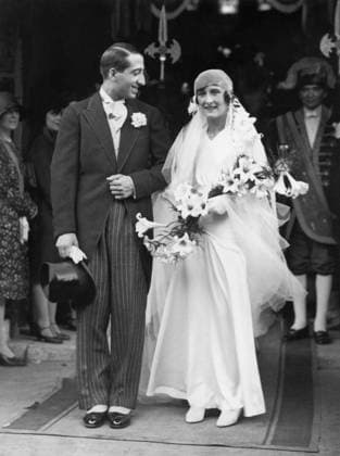 Orig caption THE WEDDING OF TWO CHAMPIONS In the Church of St. Clotilde took place the wedding of Mr. RenÃ Lacoste, well known tennis champion with Ms. Thion de La Chaume, no less known golf champi  Copyright: xx MARRIAGE BETWEEN TWO SPORTS STARS