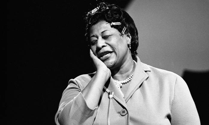 DARK SONG Ella Fitzgerald and Oscar Peterson s trio entertain First broadcast 1963 09 21 Bow ties Hair clips persons ELLA FITZGERALD sites STOCKHOLM USA SWEDEN sp sw x5600x  Copyright: xULFxSTRAHLExUSx DARK SONG