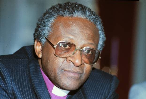 1984 SOUTH AFRICAN ARCHBISHOP AND POLITICIAN, DESMOND TUTU ON VISIT TO SWEDEN persons DESMOND TUTU sites SWEDEN Sweden sp sw x5600x  Copyright: xBENGTxOxNORDINxBONx DESMOND TUTU