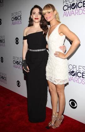 40th Annual People s Choice Awards - Press Room 8 January 2014 - Los Angeles, California - Kat Dennings, Beth Behrs. 40th Annual People s Choice Awards held at Nokia Theatre L.A. Live. Photo Credit: Kevan Brooks AdMedia Los Angeles CA United States EDITORIAL USE ONLY  Copyright: xx KevanxBrooks AdMediax admphotos984900