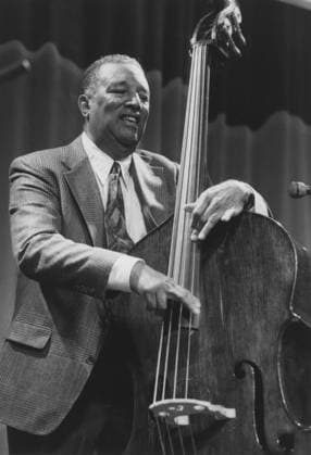 RECORD DATE NOT STATED Ray Brown, North Sea Jazz Festival, 1993. Copyright:xNationalxJazzxArchive HeritagexImagesxBrianxFoskettx IMAGO, ! ACHTUNG: AUFNAHMEDATUM GESCHÄTZT!  Copyright:NationalxJazzxArchive HeritagexImagesxBrianxFoskettx IMAGO