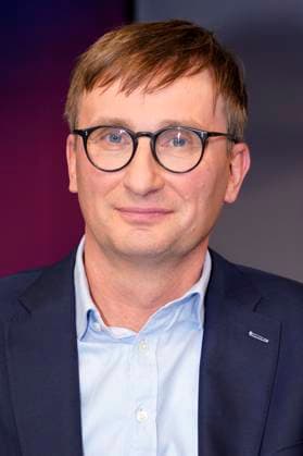 Sönke Neitzel on the ARD talk show maischberger in Studio Berlin Adlershof Berlin, 16 10 2024 Foto:xT.xBartillax xFuturexImagex maischberger1610_4018