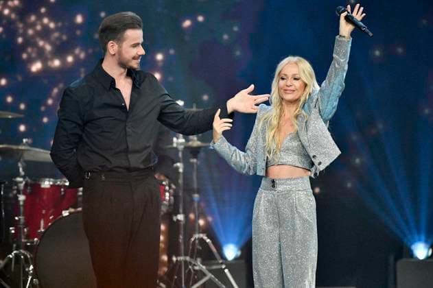 Eric Philippi and Michelle at the recording of the SWR entertainment show Die Beatrice Egli Show at Studio H in Berlin Adlershof Berlin, 16 10 2024 Foto:xN.xKubelkax xFuturexImagex egli_4181