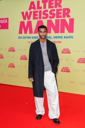 Premiere Alter Weisser Mann Tijan Njie at the premiere of Alter Weisser Mann at Zoo Palast on 24 10 2024 in Berlin Copyright: xEventpressxKochanx