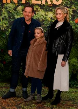 November 3, 2024, London, United Kingdom: Ben Miller, Lana Miller and Jessica Parker attend the Paddington In Peru World Premiere at the Odeon Luxe in Leicester Square, London. London United Kingdom - ZUMAs197 20241103_aaa_s197_396 Copyright: xCatxMorleyx