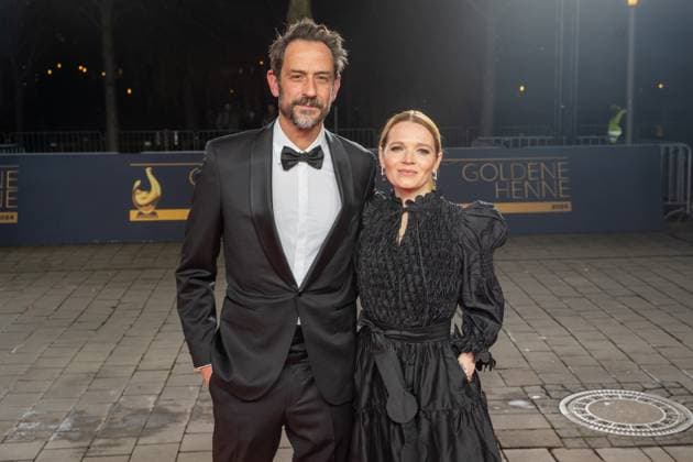 Leipzig 30 Goldene Henne award ceremony at Messe Leipzig 15 11 2024 Leipzig, Messe In the photo Karoline Herfurth, actress, with husband Christopher Doll On Friday evening, the Goldene Hen Copyright: xEHLxMedia ChrisxLässigx 20241115_goldene-henne-cl-1_31
