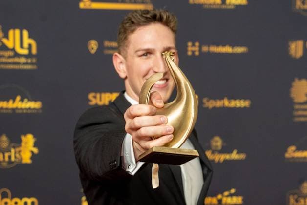 Leipzig 30 Goldene Henne award ceremony at Messe Leipzig 15 11 2024 Leipzig, Messe In the photo Lukas Märtens, swimmer, winner Goldene Henne category Sport On Friday evening, the G Copyright: xEHLxMedia ChrisxLässigx 20241115_goldene-henne-sport_5