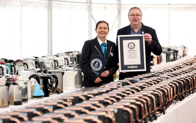 REPRO FREE *PRESS RELEASE NO REPRODUCTION FEE* EDITORIAL USE ONLY The Irish Men™s Shed Association Achieve Official Guinness World Record for the Largest Display of Kettles 19 11 2024 The Irish Men™s Shed Association, sponsored by energy company Flogas, have successfully achieved the official Guinness World Record for the Largest Display of Kettles. Kettles are the most important tool in supporting social connection and mental wellbeing for ˜Shedders™. Over one thousand new and old kettles in working order collected from Sheds nationwide and donated by Flogas were on display at the Association™s annual conference and shedfest in Mucklagh Community Centre, Tullamore, Co. Offaly on Tuesday 19th November 2024. The official Guinne  Copyright: x INPHO JamesxCrombiex 1054045343st