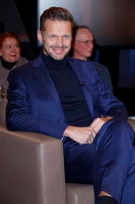 Florian Schroeder at the recording of the NDR Talk Show in the NDR television studio in Lokstedt Hamburg, 29 11 2024 Foto:xH.xHartmannx xFuturexImagex ndr_talk2911_4110